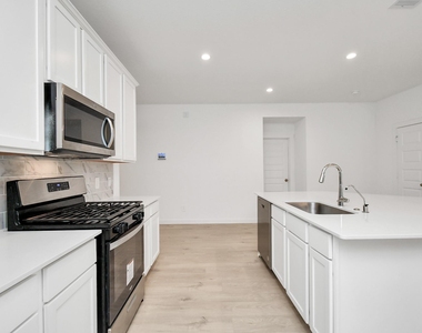 29935 Gallatin River Lane - Photo Thumbnail 11