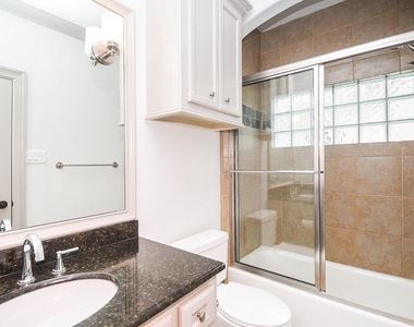 2702 Tudor Manor - Photo Thumbnail 35