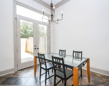 2702 Tudor Manor - Photo Thumbnail 18