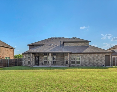 1209 Rogers Parkway - Photo Thumbnail 39