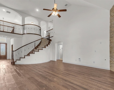 1209 Rogers Parkway - Photo Thumbnail 18