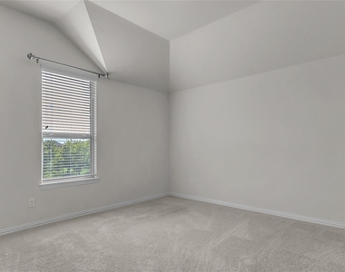 1209 Rogers Parkway - Photo Thumbnail 29