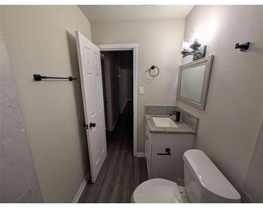10922 Lockgate Lane - Photo Thumbnail 16