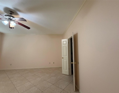 3739 Elkins Road - Photo Thumbnail 6