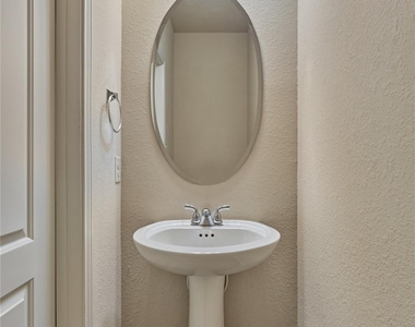 122 Grinnell Trail - Photo Thumbnail 9