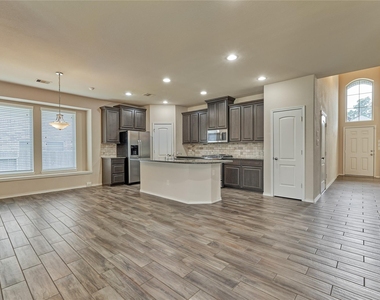 122 Grinnell Trail - Photo Thumbnail 4