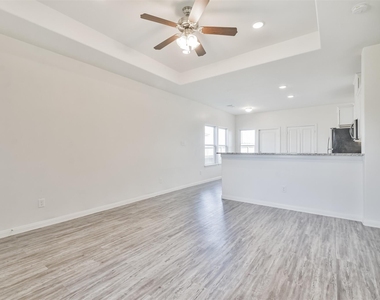 31 Road 5102b - Photo Thumbnail 4
