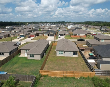 31 Road 5102b - Photo Thumbnail 2