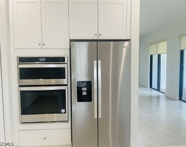 4771 Frattina Street W - Photo Thumbnail 13