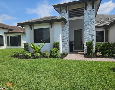 4771 Frattina Street W - Photo Thumbnail 2