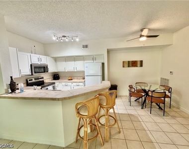 15590 Ocean Walk Circle - Photo Thumbnail 10