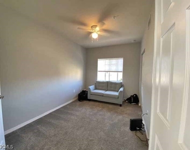 13180 Bella Casa Circle - Photo Thumbnail 11