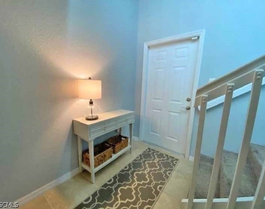 13180 Bella Casa Circle - Photo Thumbnail 2