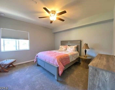 13180 Bella Casa Circle - Photo Thumbnail 20