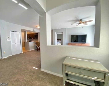 13180 Bella Casa Circle - Photo Thumbnail 5