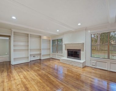 9719 Godstone Lane - Photo Thumbnail 6