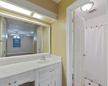 9719 Godstone Lane - Photo Thumbnail 13