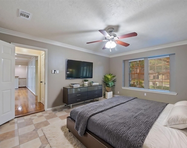 9719 Godstone Lane - Photo Thumbnail 10
