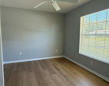 4444 29th Street Sw - Photo Thumbnail 5