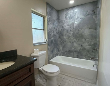 3713 Washington Avenue - Photo Thumbnail 7