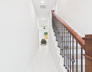 3748 Corder Street - Photo Thumbnail 3