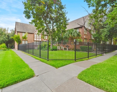 436 Westmoreland Street - Photo Thumbnail 21