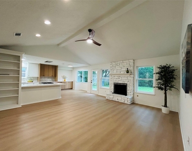 12118 Dorrance Lane - Photo Thumbnail 1