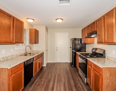 8318 Black Pool Street - Photo Thumbnail 3