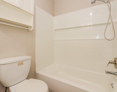 8318 Black Pool Street - Photo Thumbnail 10