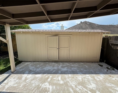 10310 Sable Trail - Photo Thumbnail 32