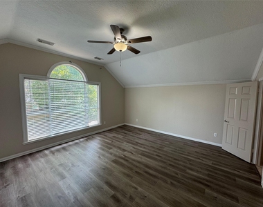 10310 Sable Trail - Photo Thumbnail 3