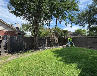 10310 Sable Trail - Photo Thumbnail 30