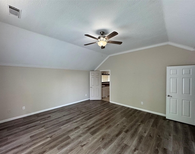 10310 Sable Trail - Photo Thumbnail 4
