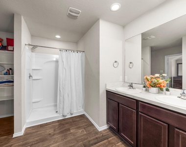 5535 Kingston Crest Lane - Photo Thumbnail 19