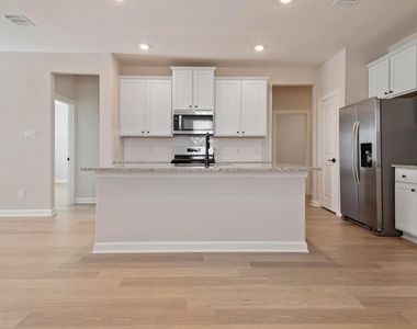 1107 Campside Drive - Photo Thumbnail 7