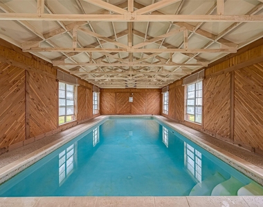 227 Glencairn Court - Photo Thumbnail 24