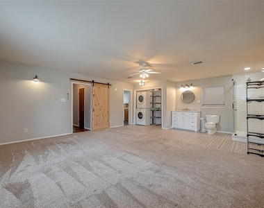 227 Glencairn Court - Photo Thumbnail 13