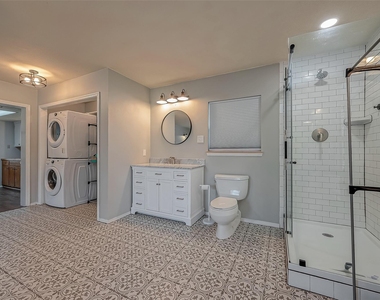 227 Glencairn Court - Photo Thumbnail 14