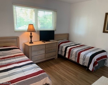 1004 Manatee Road - Photo Thumbnail 23