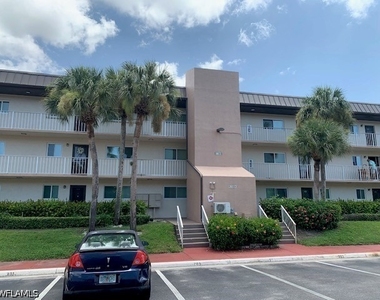 1004 Manatee Road - Photo Thumbnail 29