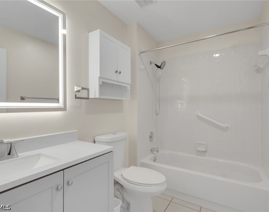 800 Augusta Boulevard - Photo Thumbnail 18
