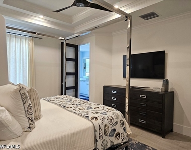 10620 Gulf Shore Drive - Photo Thumbnail 12