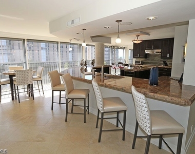 4041 Gulf Shore Boulevard N - Photo Thumbnail 6
