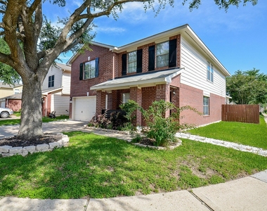 13410 Cricklewood Creek Lane - Photo Thumbnail 4
