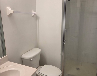9450 Ivy Brook Run - Photo Thumbnail 15