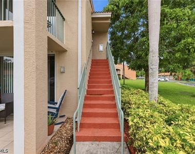 1265 Wildwood Lakes Boulevard - Photo Thumbnail 8