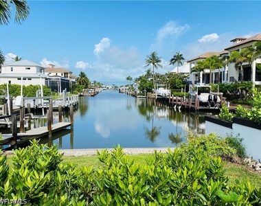 564 107th Avenue N - Photo Thumbnail 17