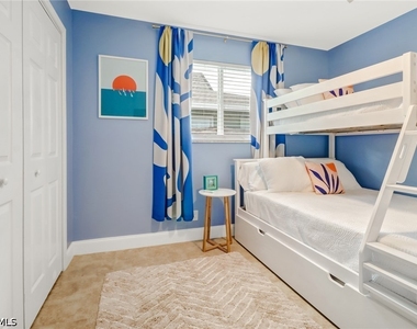 564 107th Avenue N - Photo Thumbnail 27