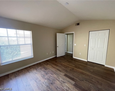 7965 Preserve Circle - Photo Thumbnail 7