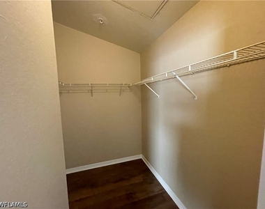 7965 Preserve Circle - Photo Thumbnail 8